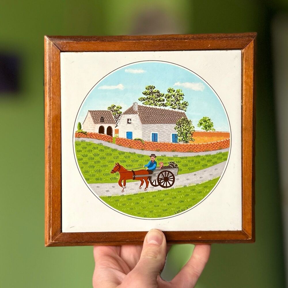 VTG Homestead Stagecoach Vibrant Cottagecore Ceramic In Wood Kitchen Trivet
